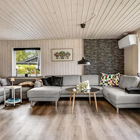 Melisande - From The Sea By Interhome Semesterbostad *