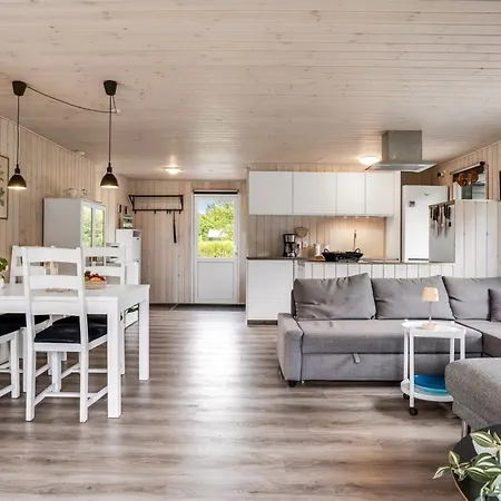 Melisande - From The Sea By Interhome